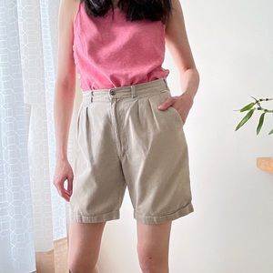 Khaki  cuffed front pleat shorts